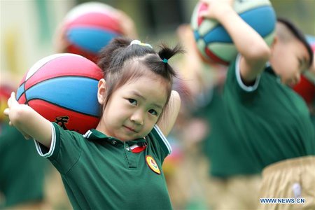 Int'l Children's Day Marked Across China